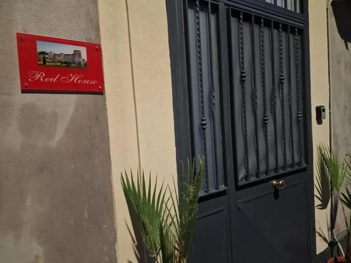 Red House Villa Catania 0*,